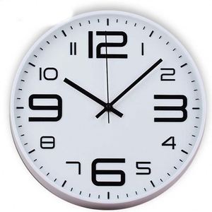 Horloge murale analogique classique en quartz en plastique de 12 pouces pour la décoration de la maison - Product Image 1