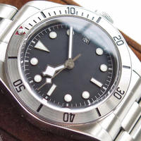 Montre automatique pour homme de style classique en acier, cadran noir de 41 mm, verre saphir, bracelet à rivets, montre de sport de luxe