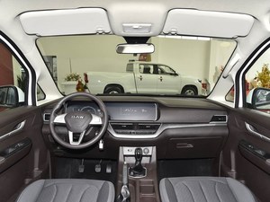 BAIC Manufacturing Ruisheng Wangpai M7 2024 2.0L Manuelle Longue Base de Roulement Création de Richesse Monospace 7 Places de Taille Moyenne à Grande Essence - Product Image 4