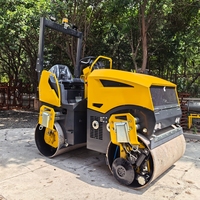 Rouleau compresseur vibrant à double tambour diesel de 1, 1,5, 3, 4 et 5 tonnes pour le compactage de la remblais et des fossés
