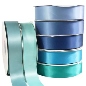Ruban en satin double face Liston, rouleau de 100% polyester, écologique, satin de 38 mm, 196 couleurs pour emballage cadeau et <span class=keywords><strong>d</strong></span>écoration de mariage - Product Image 2