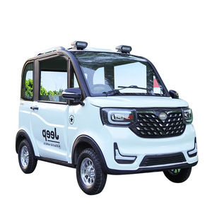 Mini Camioneta Eléctrica de 4 Ruedas, Batería de Litio, Asientos de Cuero, Techo Metálico, Cámara, Tracción Simple, Ligera, Fabricada en China - Product Image 3