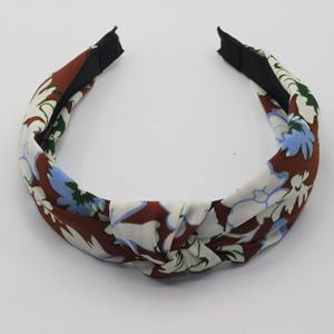 عصابة شعر من النسيج مخصصة للنساء والفتيات - Product Image 6