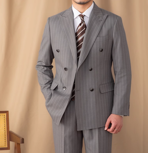 Ensemble de costume vintage britannique rayé croisé <span class=keywords><strong>chic</strong></span> gris anthracite – Veste et pantalon pour homme, idéal pour les occasions professionnelles et formelles - Product Image 4