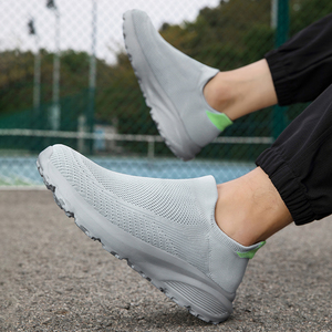 Mềm Trọng lượng nhẹ EVA duy nhất trượt On Casual Sneakers đàn hồi dệt kim người đàn ông vớ đi bộ phong cách giày - Product Image 6