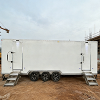 Toilettes mobiles à installation instantanée : unités portables de style conteneur haut de gamme pour les événements en plein air et les chantiers