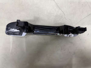 Poignée de porte de voiture <span class=keywords><strong>d</strong></span>'origine <span class=keywords><strong>d</strong></span>'occasion avant et arrière gauche et droite pour <span class=keywords><strong>Benz</strong></span> Gls W167 580 A0997602001 A09976020019999 A09976020019799 A09976020019197 - Product Image 2