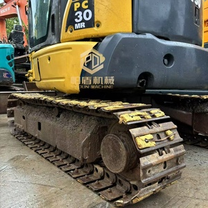 Mini-excavatrice Komatsu PC30MR d'occasion, 3 tonnes, petite machinerie japonaise d'origine, excavatrice pour usage domestique, agricole et de jardin. - Product Image 6