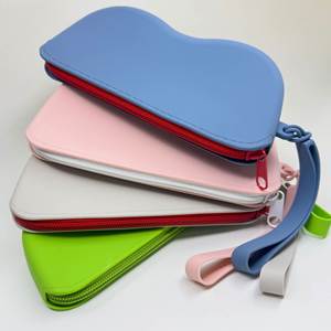 Étui à lunettes en silicone écologique avec fermeture éclair, options OEM/ODM personnalisables pour le rangement et la protection, étui à lunettes et sac à brosses - Product Image 4