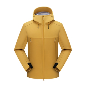 Chaqueta deportiva al por mayor de poliéster softshell de 300 g/m² con logotipo personalizado para marcas de ropa estadounidenses - Product Image 1