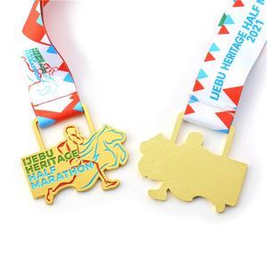 Medallas Deportivas Personalizadas de Metal para Maratón, 5k y 10k, en Oro, al por Mayor - Product Image 5