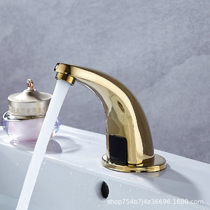 Grifo Monomando Automático Inteligente de Cerámica Dorada sin Contacto con Sensor Infrarrojo <span class=keywords><strong>para</strong></span> <span class=keywords><strong>Agua</strong></span> Fría y Caliente - Product Image 1