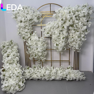 Décorations de mariage LEDA, arrangement floral, fleurs suspendues, fleurs artificielles blanches pour mariage - Product Image 1