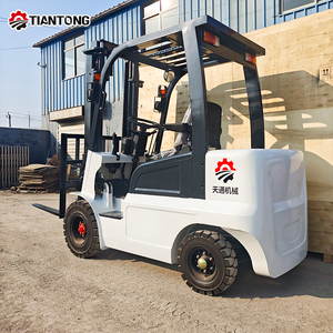 Empilhadeira Elétrica Portátil de 3 Toneladas com Bateria de Lítio para Transporte de Carga em Casa e Pequenos Armazéns - Product Image 1