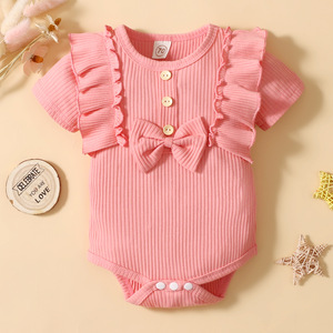 Venta al por mayor: Monos de verano para bebé niña, de manga corta, con encaje y diseño de tira, color liso, estilo adorable. - Product Image 3