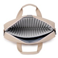 Sac pour ordinateur portable de jeu de 17 pouces en polyester respirant, imperméable, résistant aux chutes avec airbag à 360 degrés, avec logo personnalisé