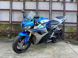 Motos Honda CBR600 Usadas a Gasolina, <span class=keywords><strong>Moto</strong></span> Deportiva de Alta Revolución, Herencia de Carreras <span class=keywords><strong>CBR</strong></span> y Agilidad Enfocada en la Pista - Product Image 1