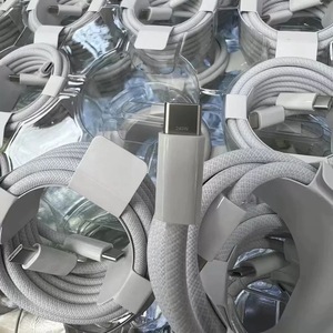 Cavo USB <span class=keywords><strong>C</strong></span> <span class=keywords><strong>a</strong></span> Type <span class=keywords><strong>C</strong></span> da 2m 240W per Ricarica Rapida <span class=keywords><strong>e</strong></span> Trasferimento Dati, Compatibile con iPhone 17 Pro Max, 16, 15 Pro Max - Product Image 5