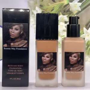 Parabenen Gratis Biologische Primer 8 Kleuren Matte Foundation Vloeibare Huid Whitening Zwart Foundation