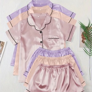 Pyjama d'été pour femme en satin de polyester couleur unie, col rabattu, manches courtes, short taille haute - Product Image 1