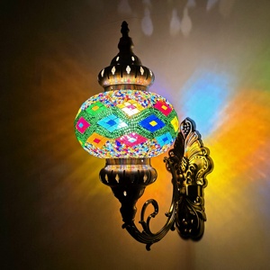 Retro-Wandleuchte Farbenfrohe Dekorative Kunst-Wanddekoration LED-Wandlampe für Zuhause Geschäft Hotel - Product Image 5