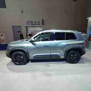 รถยนต์ไฟฟ้าพลังงานใหม่ BYD <span class=keywords><strong>Leopard</strong></span> <span class=keywords><strong>3</strong></span> Ultra 4wd ปี 2025 2026 รถ SUV ไฟฟ้าล้วน BYD <span class=keywords><strong>Leopard</strong></span> <span class=keywords><strong>3</strong></span> Ultra 4wd ปี 2025 ตัวท็อปครบครัน - Product Image 3