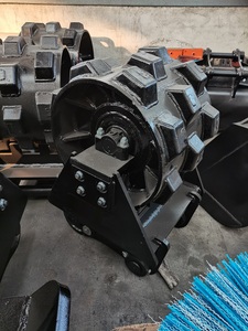 Rouleau à <span class=keywords><strong>pied</strong></span> <span class=keywords><strong>de</strong></span> <span class=keywords><strong>mouton</strong></span> pour excavatrice Yanmar Vio 80, roue <span class=keywords><strong>de</strong></span> compactage avec support <span class=keywords><strong>de</strong></span> guidage - Product Image 3