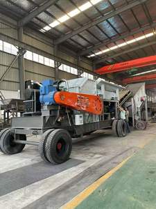 Station de concassage mobile multifonctionnelle avec criblage et moteur diesel, concasseur de pierre mobile d'usine - Product Image 5