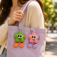 Gantungan Tas Bunga Kartun Lucu HS HS25 Custom dengan Berbagai Dekorasi PVC dari Fujian untuk Tas Ransel, Tas Tangan & Tas Selempang