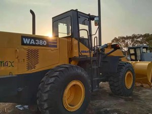 Cargadora Komatsu WA380 a Precio de Fábrica, Cargadora de Alta Eficiencia para Trabajo Pesado en Canteras y Minas - Product Image 4