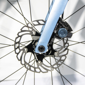 Bicicleta Eléctrica de Carretera 700C*28c 250W CE con Motor Trasero Inalámbrico, Cuadro de Fibra de Carbono, Batería de Litio Extraíble de 10AH 36V, Frenos Hidráulicos - Product Image 4