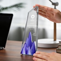 Trophée en cristal personnalisé haut de gamme gravé au laser, motif sommet de montagne, plaque d'honneur pour réunion annuelle, groupe d'employés exceptionnels