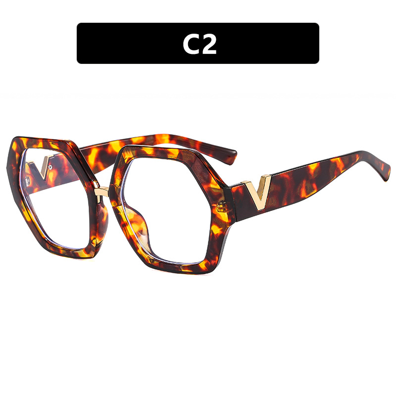 8810-C2-Leopard Flowers