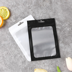 Túi Đóng Gói Túi Đứng Túi Mylar Màu Đen Tùy Chỉnh Khóa <span class=keywords><strong>Zip</strong></span> Thiết Kế Có Cửa Sổ Trong Suốt - Product Image 6