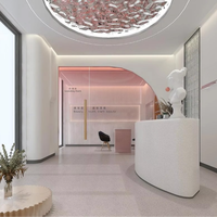 Design d'intérieur de boutique de luxe pour la décoration de salon de beauté, station de coiffure personnalisée avec miroir, mobilier de salon de beauté