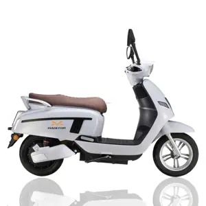 Scooter elétrico de alta velocidade mais barato da Índia 60V 20AH 1000w 1500w 2000w CKD motocicleta elétrica com freio a disco de pedais