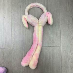 Kids' <b>Cute</b> Strawberry Ears-Moving Plush Ear Warmers with Sound Winter Trending Fuzzy <b>Bear</b> Design - Product Image 2