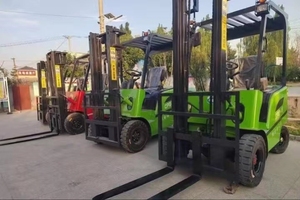 Chariot élévateur électrique à quatre roues à hauteur de levage personnalisable, 1 tonne, 2 tonnes, 3 tonnes, 3,5 tonnes, chariot élévateur électrique à batterie de haute qualité - Product Image 5