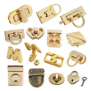 Fermoir de sac torsadé, fermoir rotatif, sécurité renforcée, quincaillerie en zinc, orné, fait main, durable, accessoires pour sacs - Product Image 1