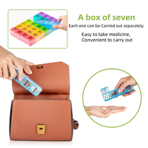 Organisateur de pilules hebdomadaire en plastique, 7 jours, 28 compartiments, couleurs arc-en-ciel, petit format - Product Image 6