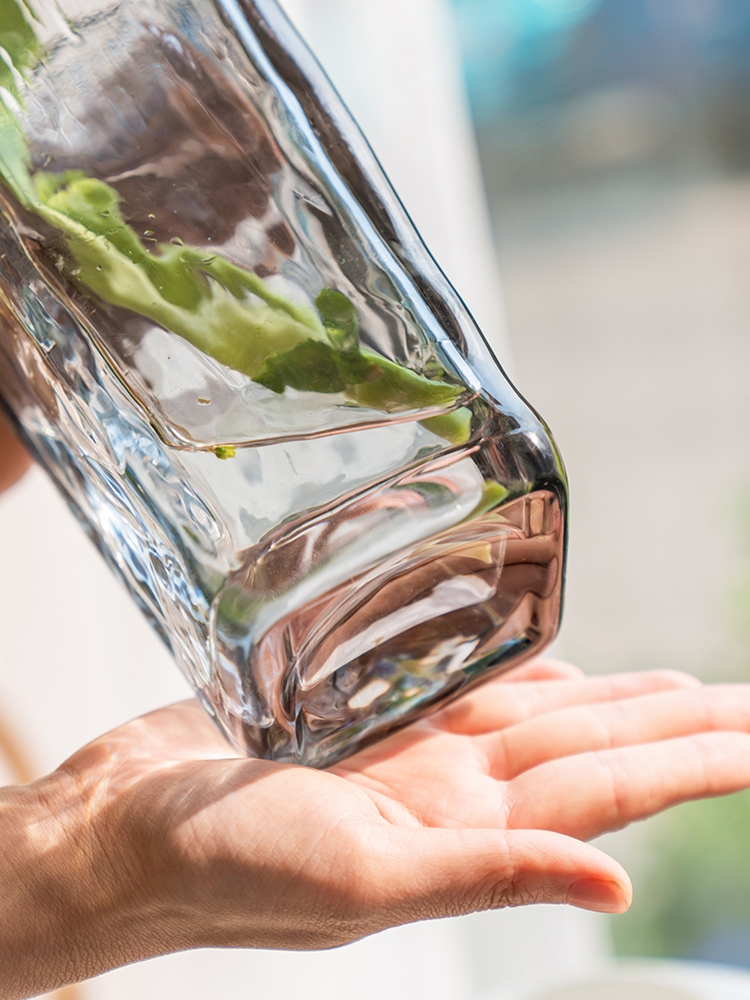 Factory Produced Wholesale Glass Flower Vase for Home Decor