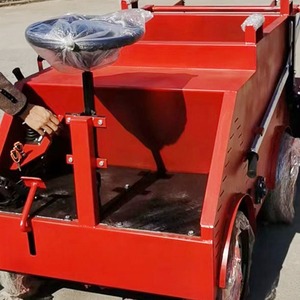 Máquina de Recogida y Lijado de Césped Personalizada con Motor Diésel de 4 Ruedas para Campos de Fútbol y Césped Artificial de Alta Potencia - Product Image 2