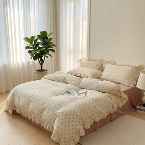 Muslin Pillowcase <strong>Duvet</strong> <strong>Cover</strong> Sets Gauze <strong>Duvet</strong> <strong>Cover</strong> Bedding Set <strong>Small</strong> Floral Printed <strong>Duvet</strong> <strong>Cover</strong> Sets - Product Image 1