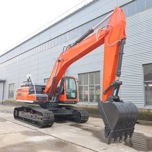 Une excavatrice en excellent état, d'une capacité de travail de 20 tonnes, équipée de moteurs principaux et de composants de moteur. - Product Image 3