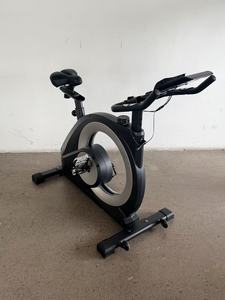 <span class=keywords><strong>Vélo</strong></span> d'appartement <span class=keywords><strong>à</strong></span> transmission par <span class=keywords><strong>courroie</strong></span> avec résistance magnétique réglable pour l'entraînement cardio - Product Image 5