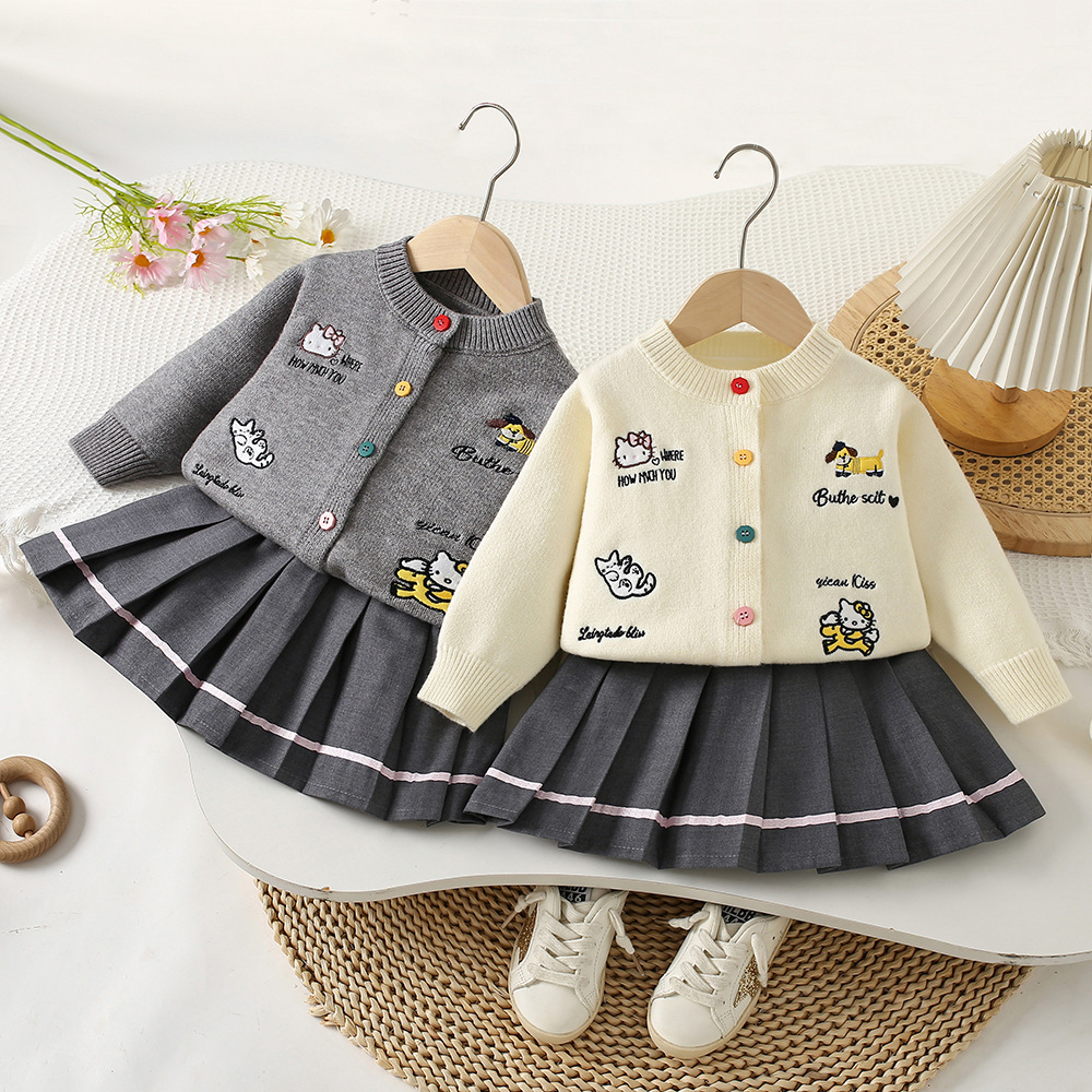 Wholesale Girls' Sweater Set Lovely Sweater and College-style Pleated Skirt