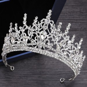 Di lusso scintillante fatto a mano con strass festa di compleanno da <span class=keywords><strong>sposa</strong></span> diadema da <span class=keywords><strong>sposa</strong></span> <span class=keywords><strong>accessori</strong></span> per capelli da <span class=keywords><strong>sposa</strong></span> - Product Image 2