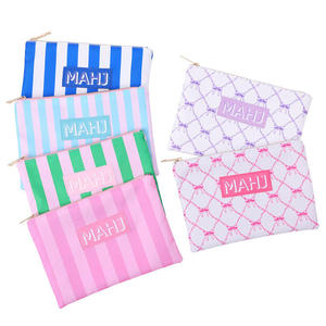 Bolsa de almacenamiento portátil personalizada con cierre de cremallera, bolsa de maquillaje moderna, bolsa de viaje - Product Image 4