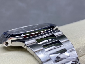 Reloj de zafiro de oro blanco Chapado en movimiento de alta calidad personalizado de alta gama VVS dia resistente al agua 41mm 5711 ETA 324 - Product Image 4