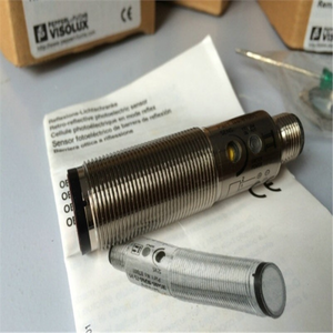 New and Original Pc 1pc <strong>Pepper</strong> <strong>Fuchs</strong> Obs4000-18gm60-e5-v1 I Fast Shipping Plc - Product Image 1